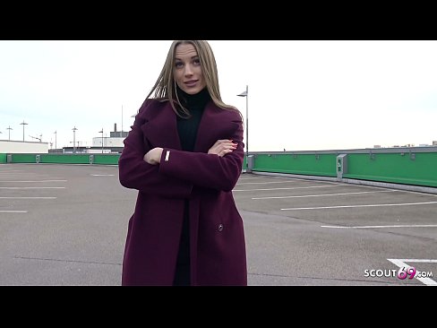 ❤️ CERCETAȘUL GERMAN ESTE UN VIS ATINGÂNDU-L PE STEELE, TELL-UL DIN PARCARE ȘI SEXY PENTRU BANI ❌ at us ❌